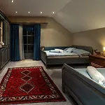 Lush And Spacious With Indoor Pool And Wellness - Seven Bedroom Villa *