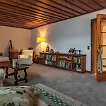 Lush And Spacious With Indoor Pool And Wellness - Seven Bedroom Villa *