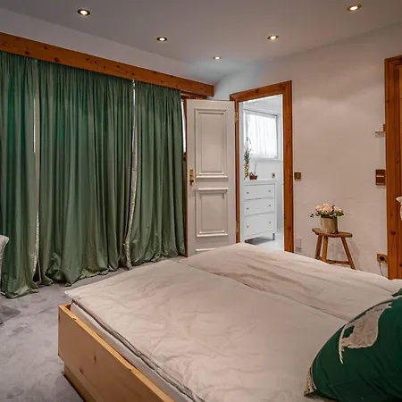 Lush And Spacious With Indoor Pool And Wellness - Seven Bedroom * Bad Kleinkirchheim